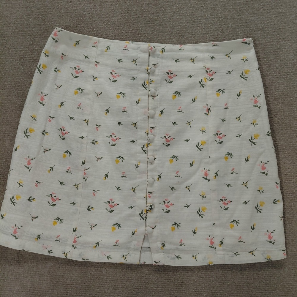 Forever 21 Linen Blend Women's Size M‎ Mini Skirt White W/ Yellow Pink Floral